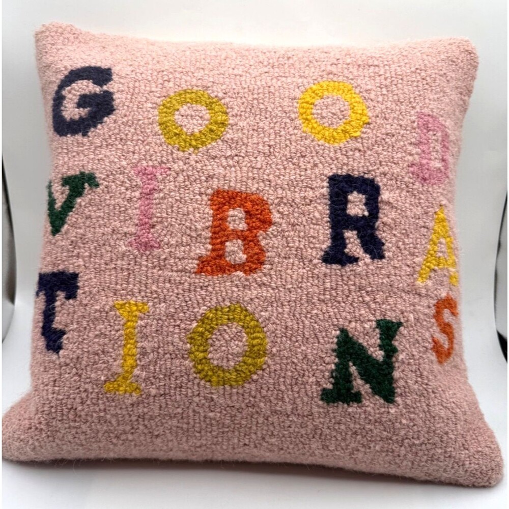 Pink Hooked Wool Pillow Cover Good Vibrations 18" Square - Picture 8 of 11